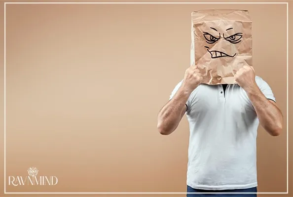 عکس وسواس در مورد دست‌کاری افکار توسط دیگران